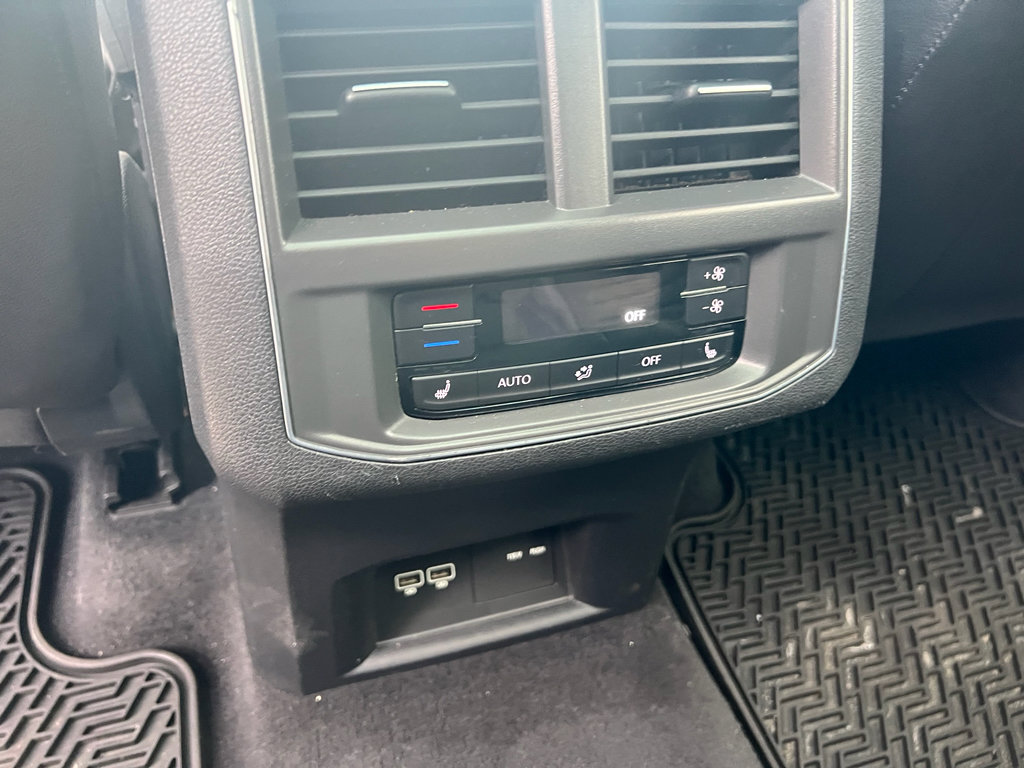 Used 2019 Volkswagen Atlas SEL Premium AWD/4WD image 12