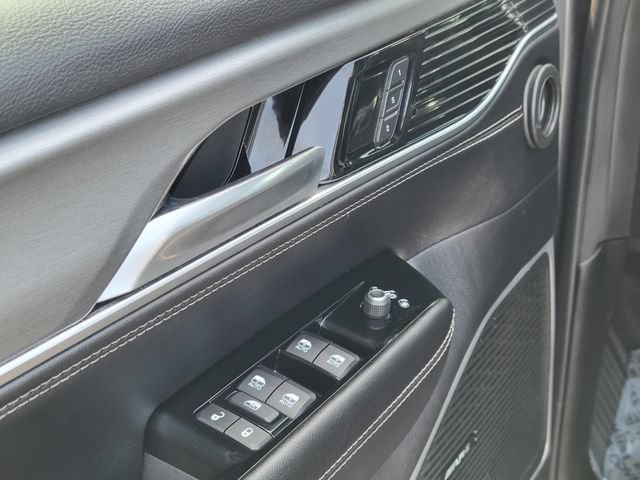 Used 2024 Jeep Wagoneer Series II AWD/4WD image 22