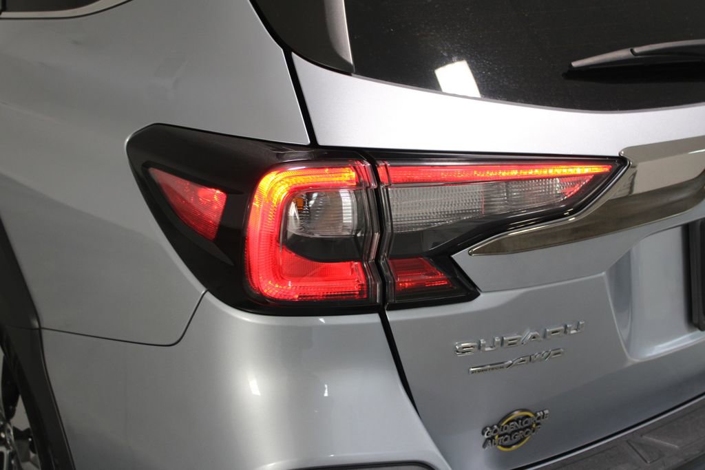 Used 2023 Subaru Outback Limited image 56