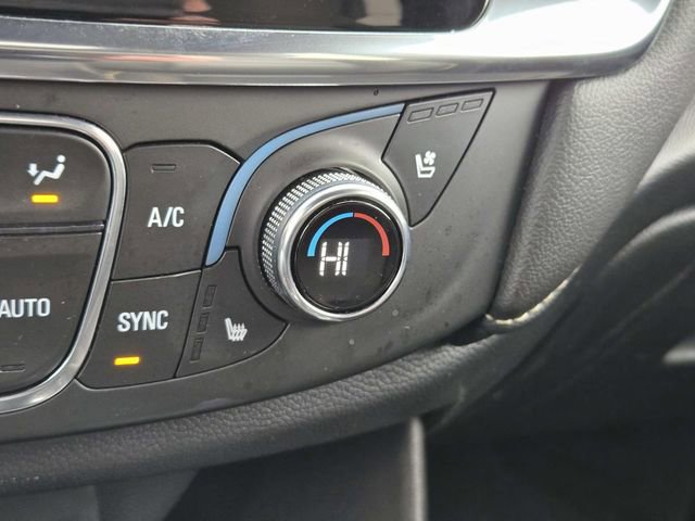 Used 2023 Chevrolet Traverse Premier image 28