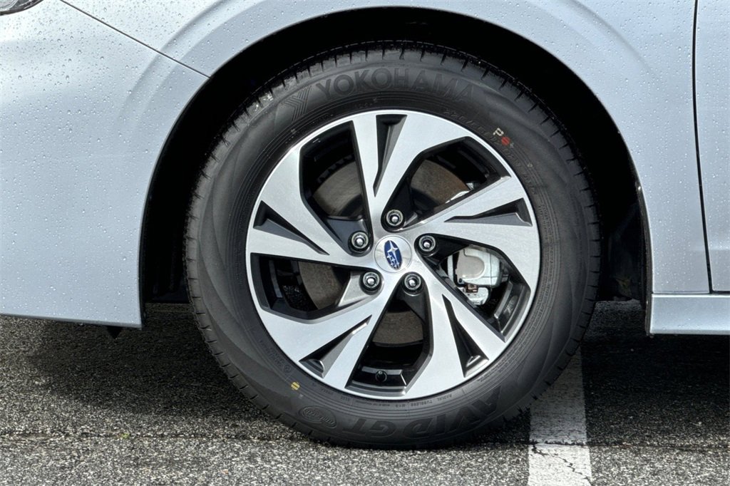 New 2025 Subaru Legacy Premium image 31
