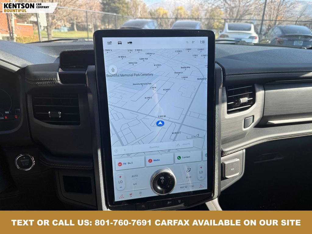 Used 2024 Ford Expedition Platinum image 34