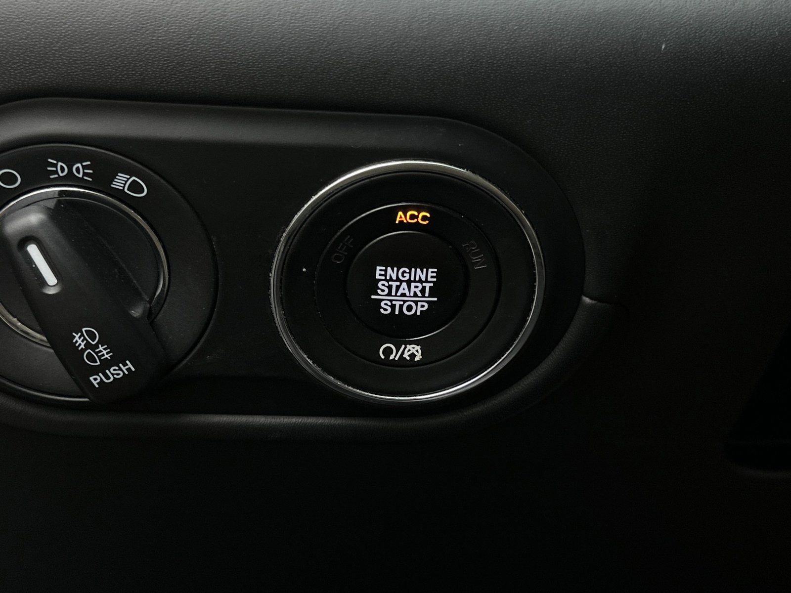 Used 2018 Maserati Levante GranLusso image 30