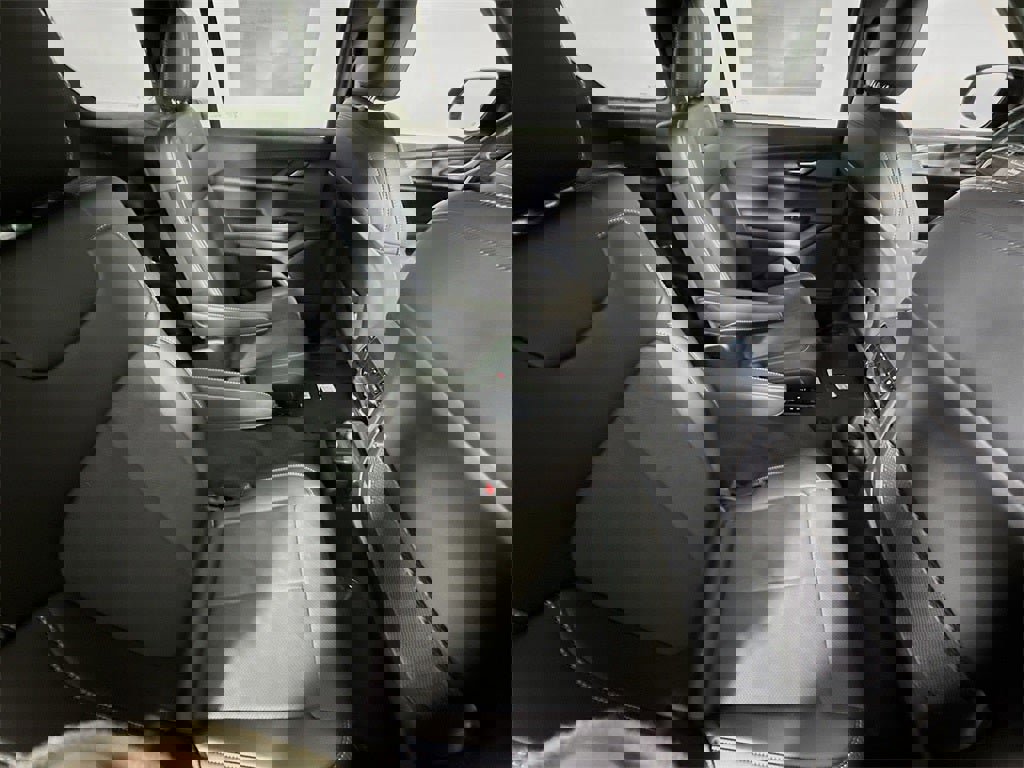 New 2025 Jeep Grand Cherokee L Altitude image 22