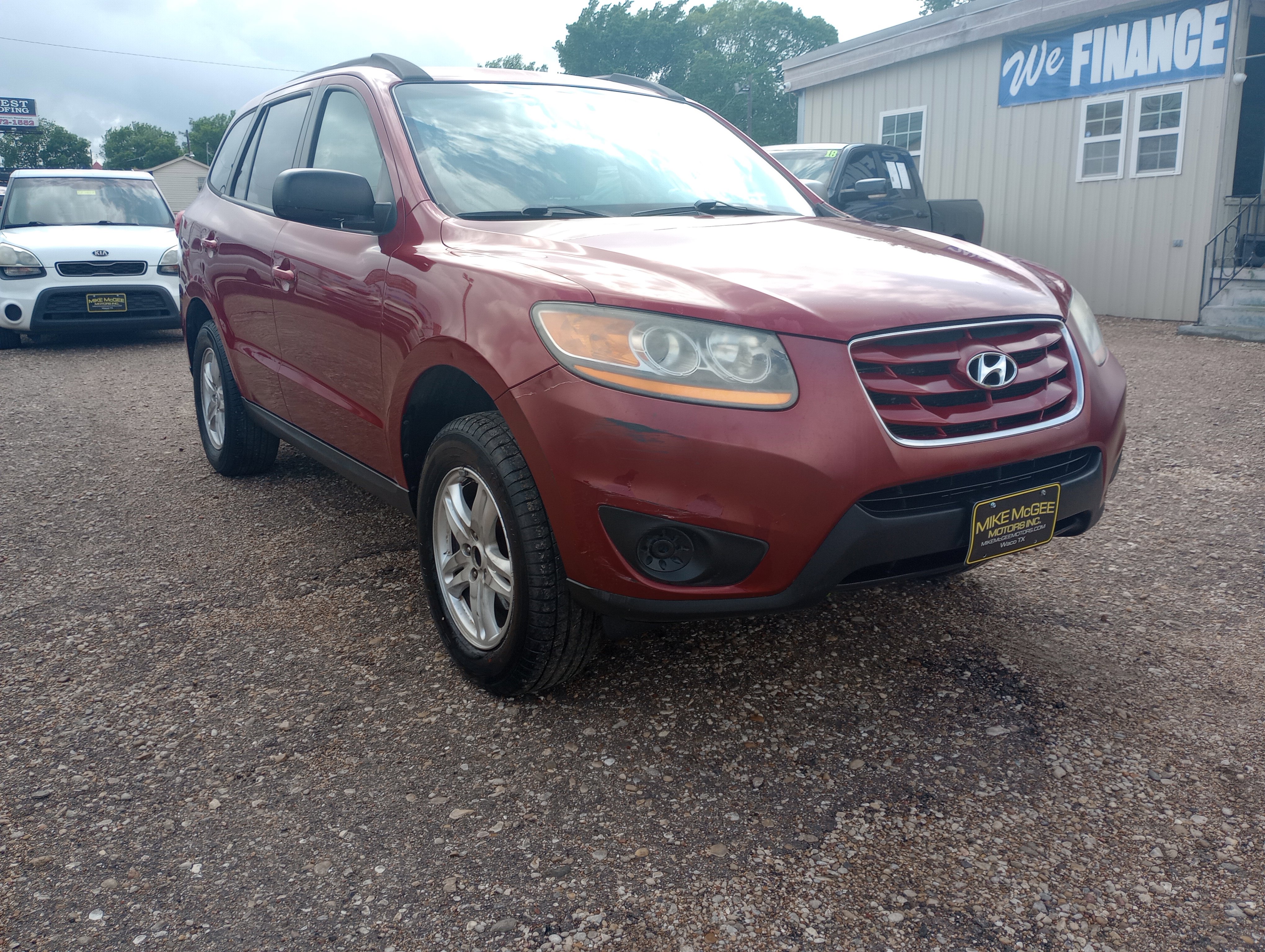 Used 2011 Hyundai Santa Fe GLS image 1