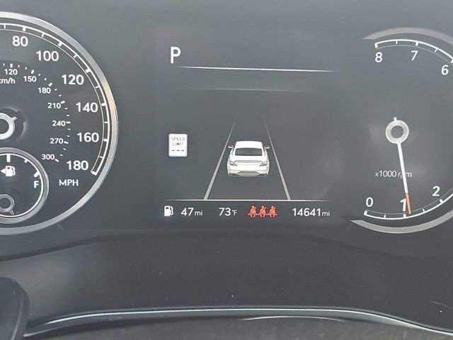 Used 2025 Genesis G70 3.3T Advanced image 14