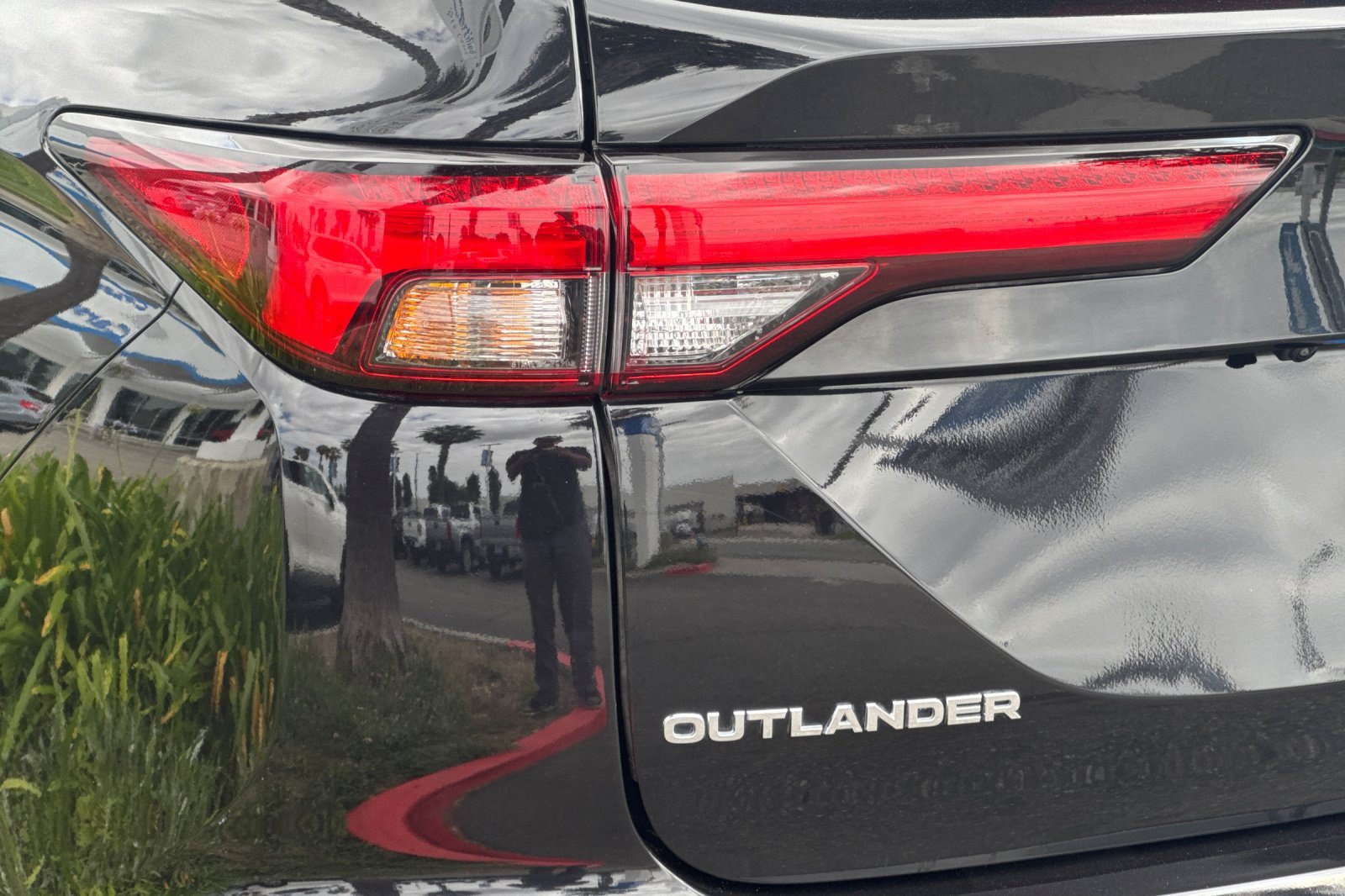 Used 2024 Mitsubishi Outlander SE AWD/4WD image 29