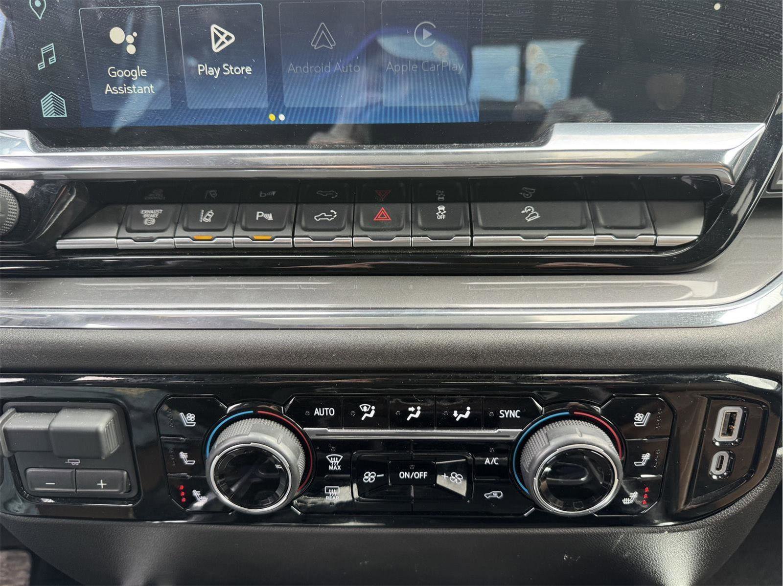 Used 2025 Chevrolet Silverado 2500 High Country w/ High Country Premium Package image 19