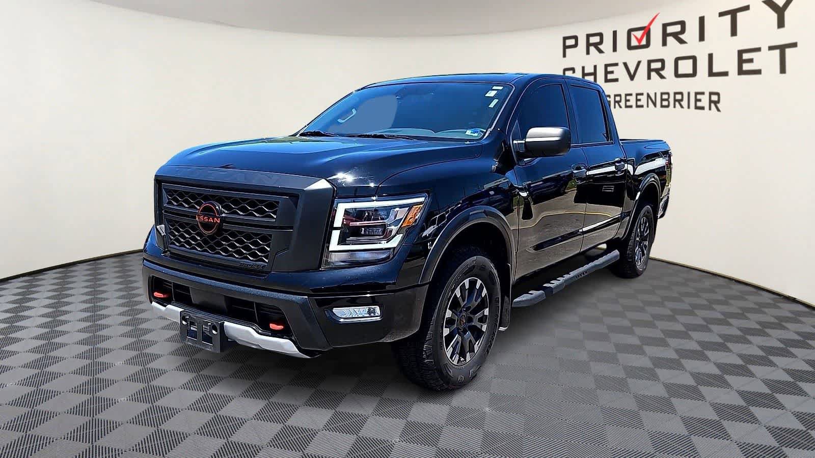 Used 2024 Nissan Titan PRO-4X w/ Off Road Protection Package AWD/4WD image 4