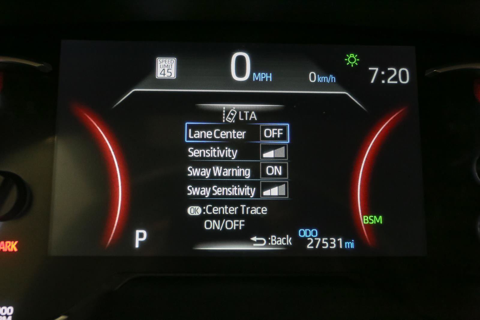 Used 2025 Toyota RAV4 XLE AWD/4WD image 37