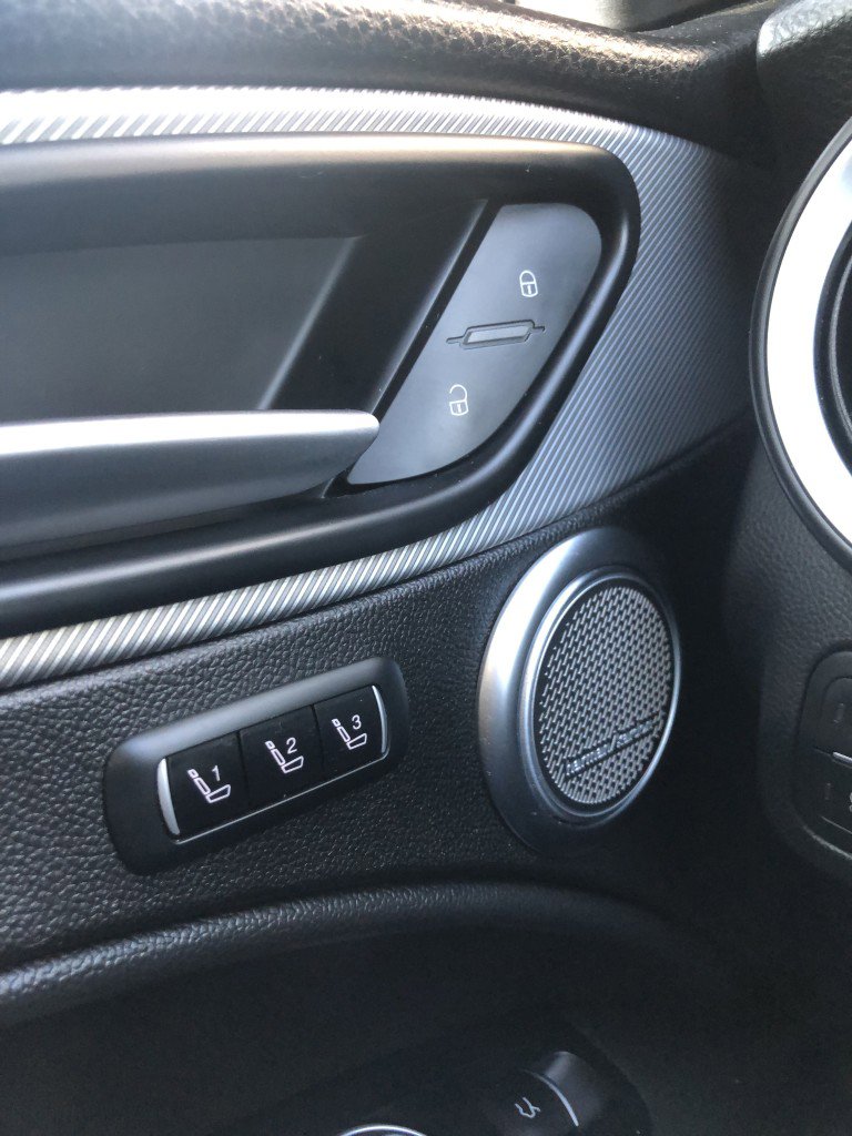 Used 2018 Alfa Romeo Stelvio Sport w/ Quick Order Package 22J Sport image 22