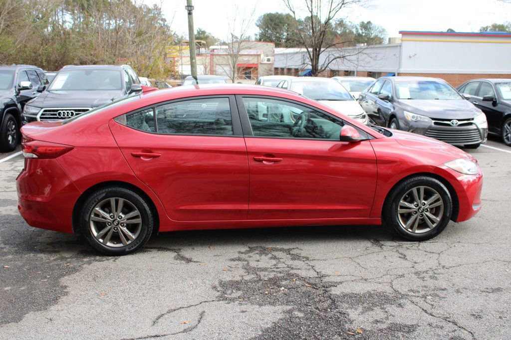 Used 2018 Hyundai Elantra SEL image 8