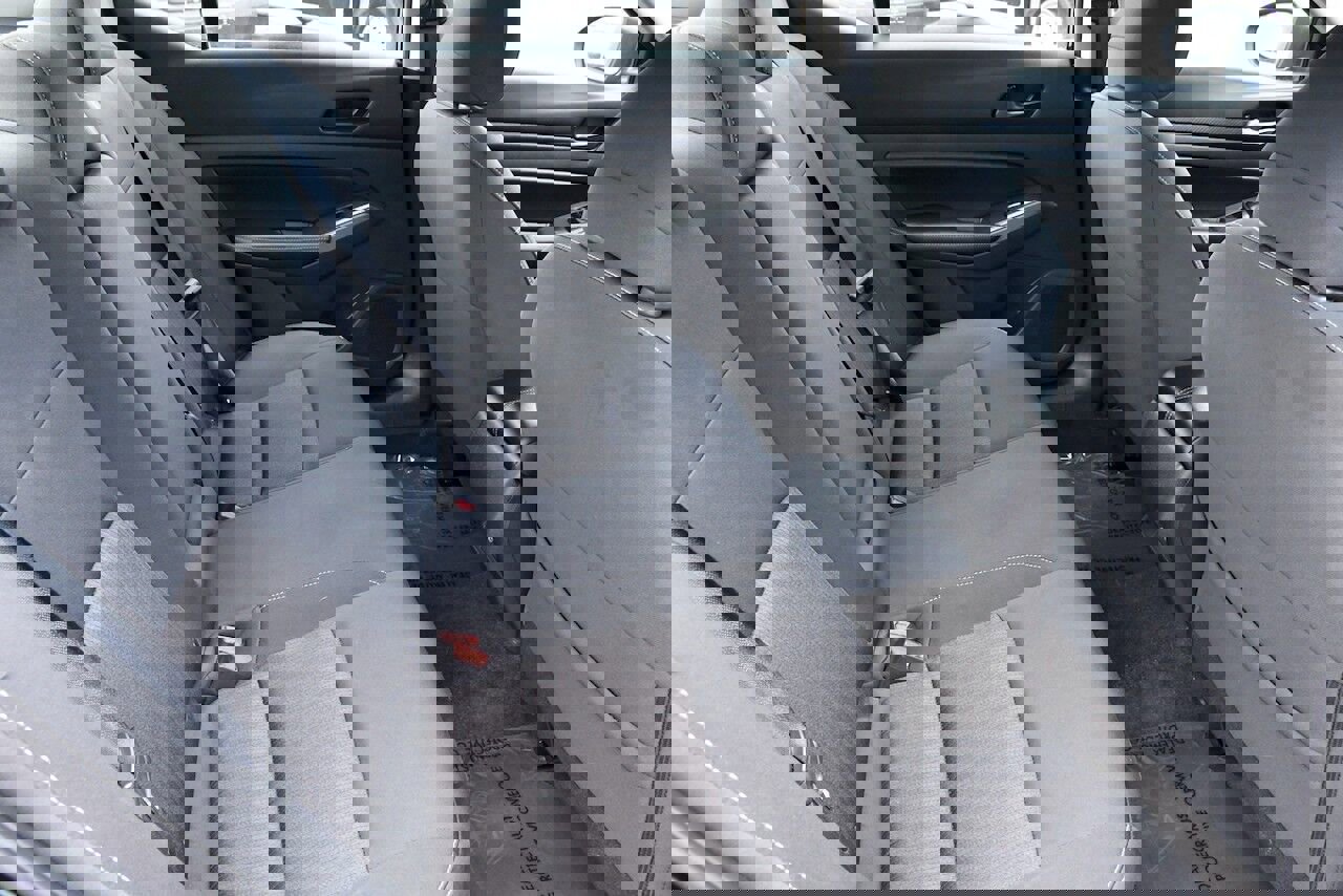 Used 2025 Nissan Altima 2.5 SV image 13