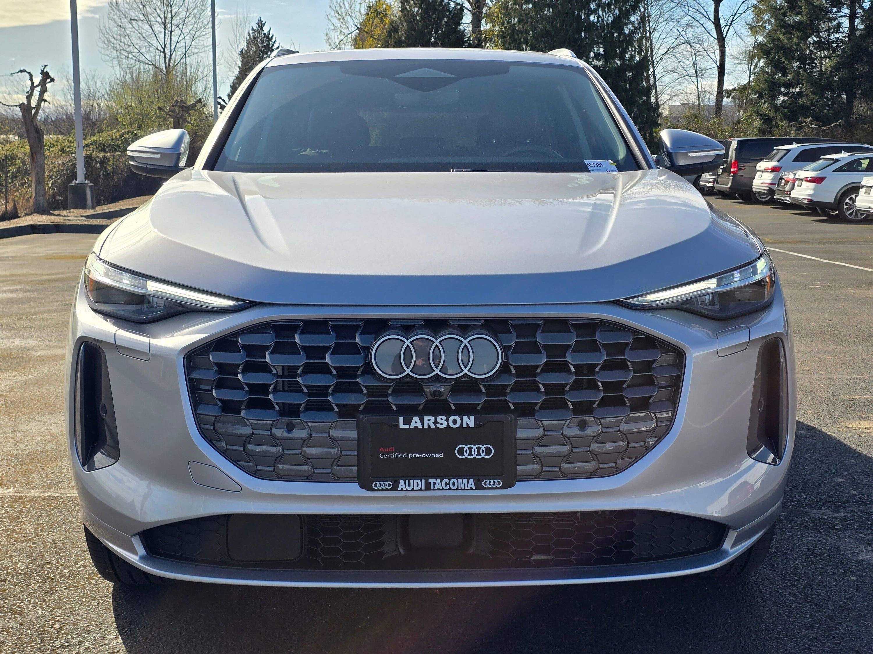 Certified 2025 Audi Q5 Premium Plus w/ Premium Plus AWD/4WD image 8