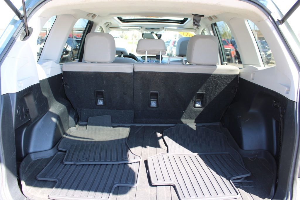 Used 2017 Subaru Forester 2.5i Limited image 11