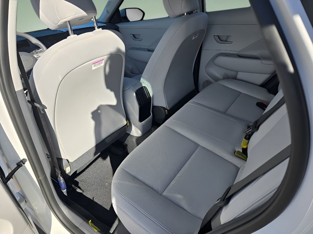 New 2026 Hyundai Kona SE image 14