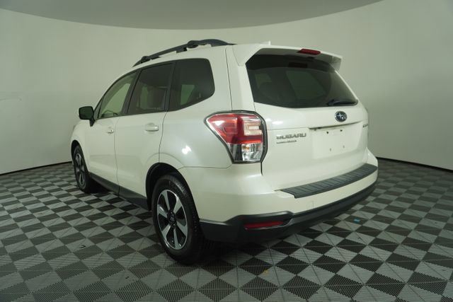 Used 2018 Subaru Forester 2.5i Premium AWD/4WD image 5