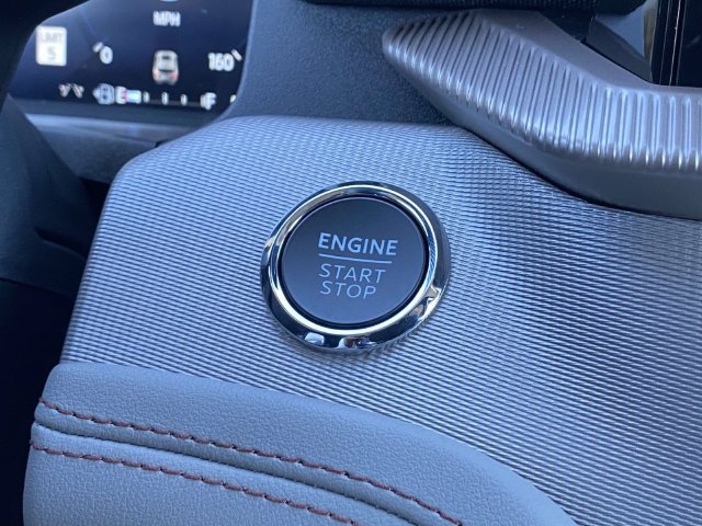 New 2026 Ford Explorer Active w/ Active Comfort Package AWD/4WD image 11