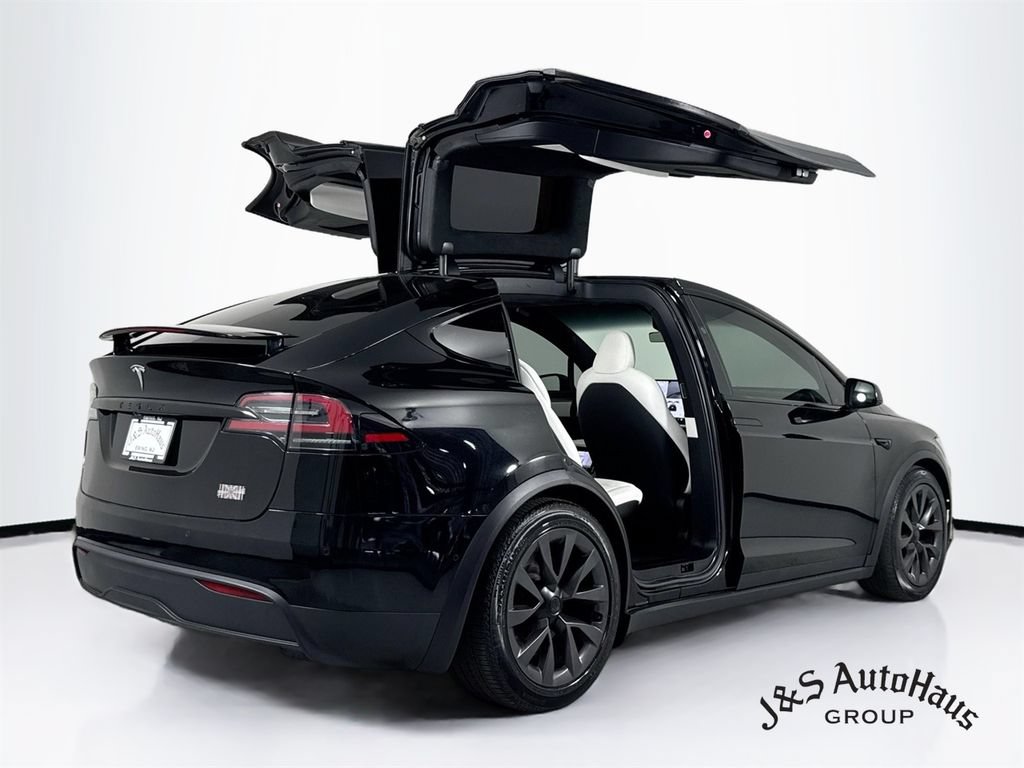 Used 2022 Tesla Model X Plaid AWD/4WD image 7