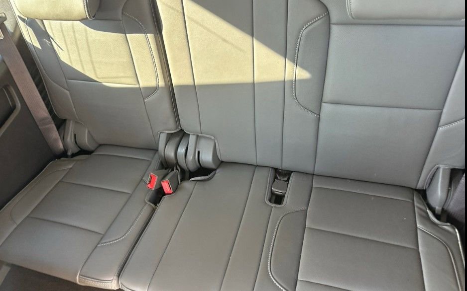 Used 2019 GMC Yukon Denali w/ Denali Ultimate Package AWD/4WD image 12