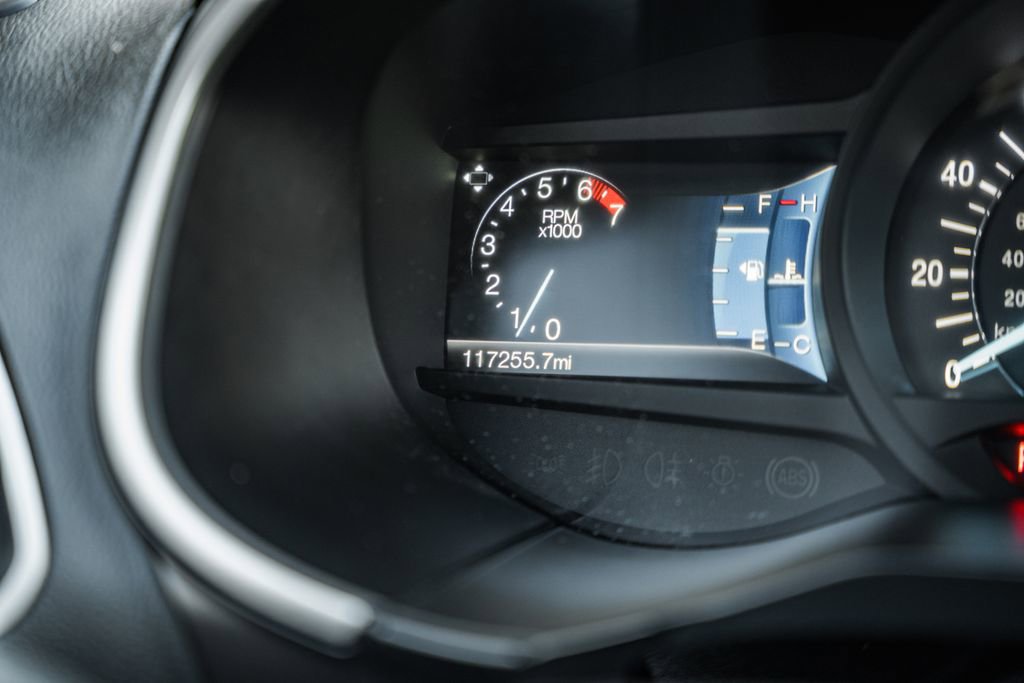 Used 2017 Ford Edge SEL w/ Equipment Group 201A image 38