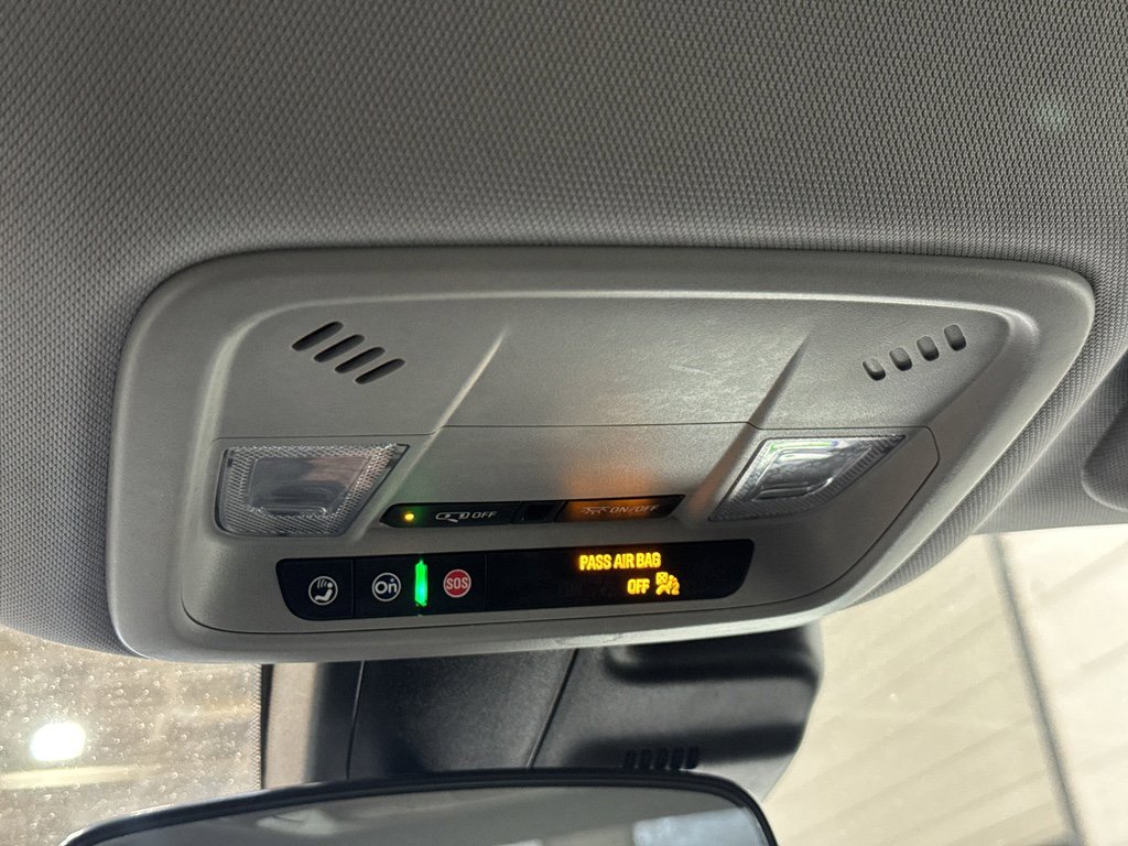 Used 2024 Chevrolet Malibu LT image 31