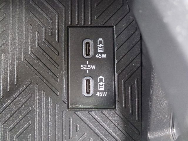 Used 2024 Toyota Tacoma TRD Off-Road image 22