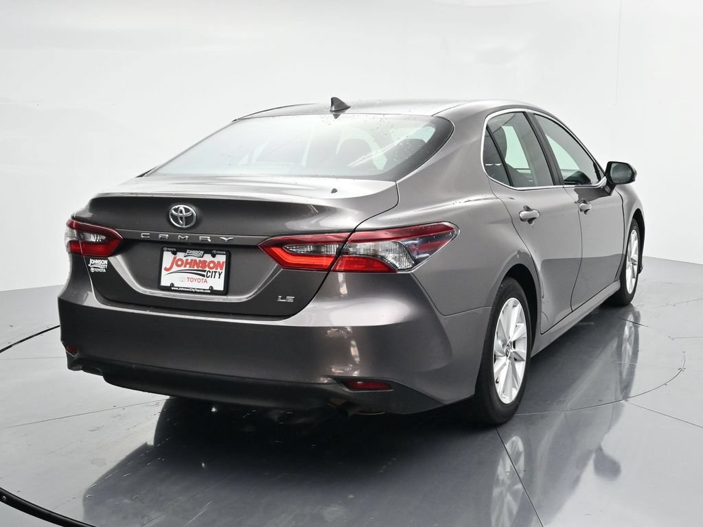 Used 2024 Toyota Camry LE FWD image 6
