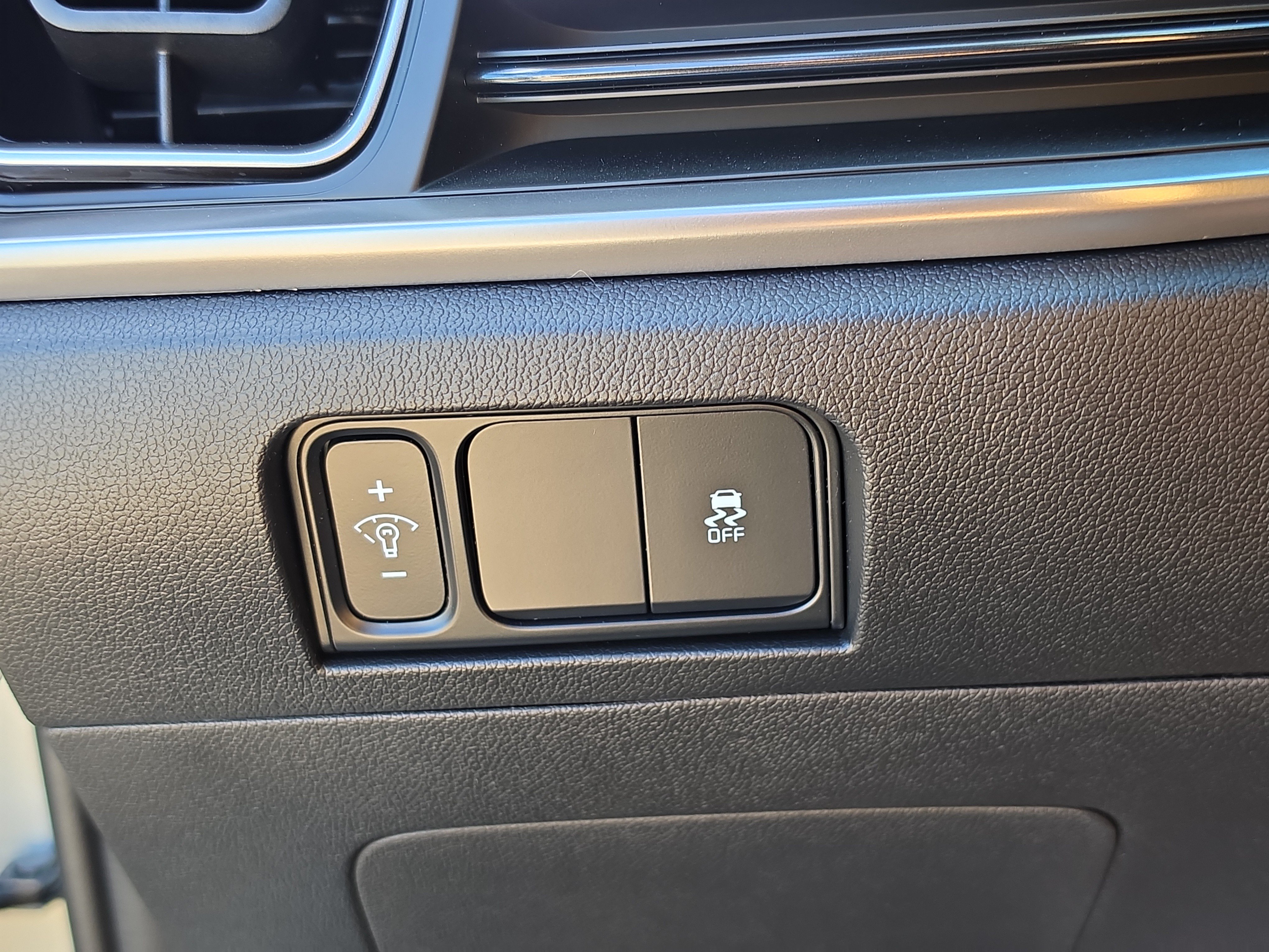 New 2026 Kia Sorento LX FWD image 27
