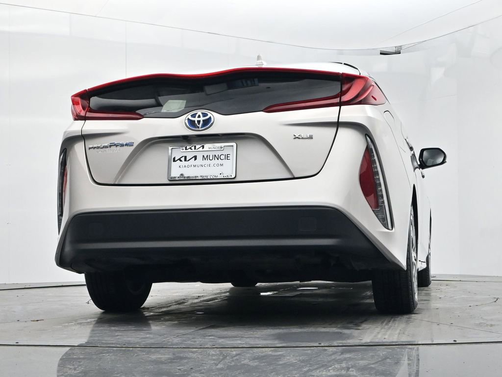 Used 2020 Toyota Prius Prime XLE image 40