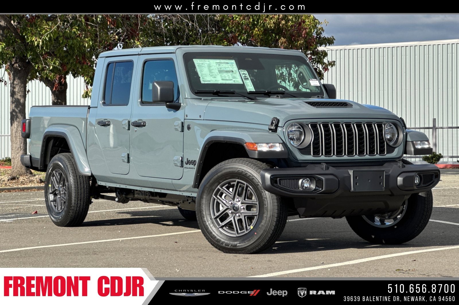 New 2026 Jeep Gladiator Sport image 1