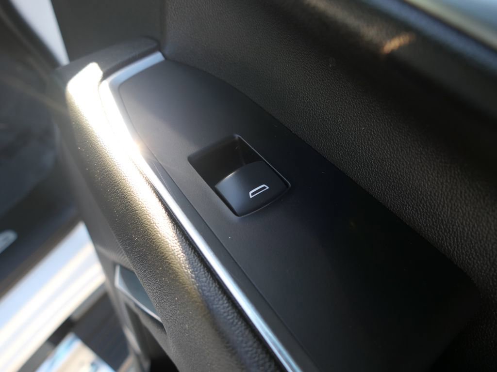 Used 2024 Chevrolet Silverado 2500 LT image 24