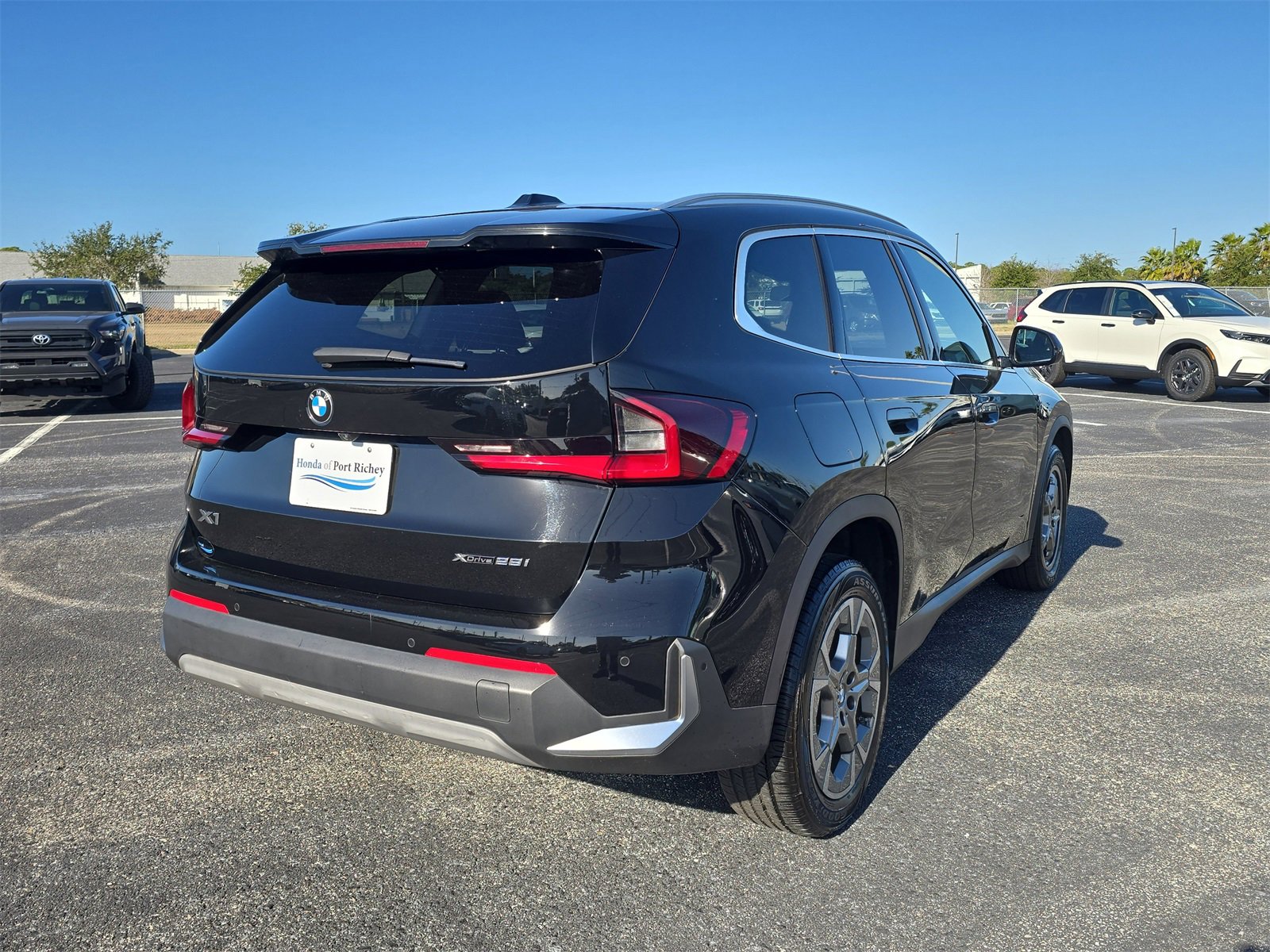 Used 2023 BMW X1 xDrive28i image 4