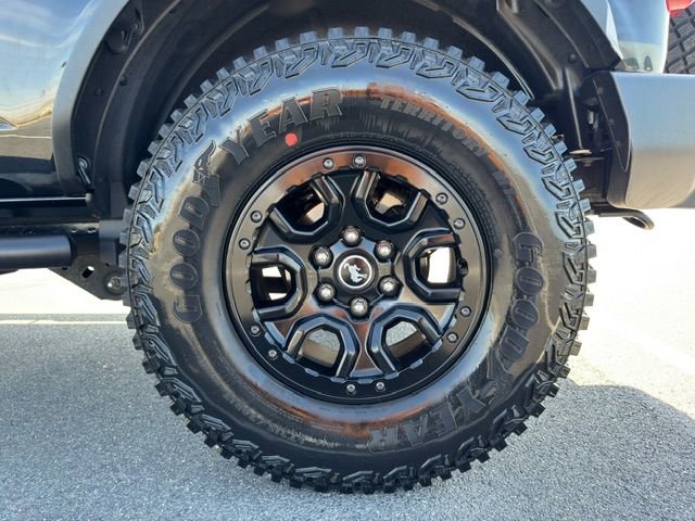 Used 2023 Ford Bronco Big Bend w/ Sasquatch Package AWD/4WD image 27