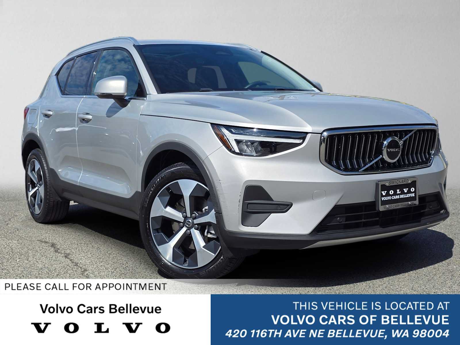 Certified 2024 Volvo XC40 B5 Core w/ Climate Package AWD/4WD image 1