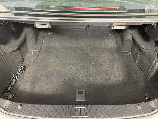 Used 2016 Mercedes-Benz E 350 4MATIC Sedan image 17