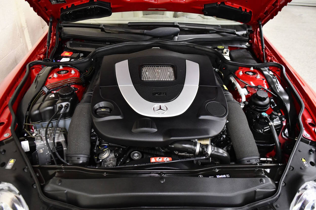 Used 2007 Mercedes-Benz SL 550 image 32