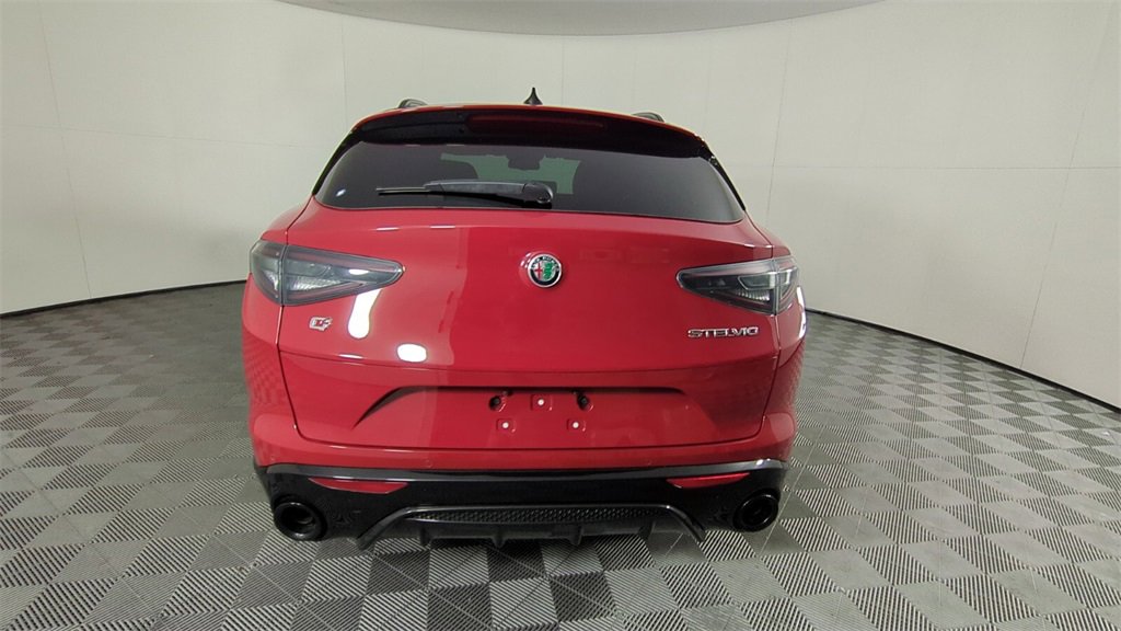 New 2025 Alfa Romeo Stelvio Sprint w/ Veloce Package image 5