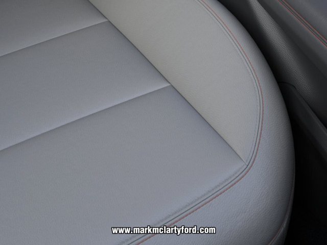New 2026 Ford Explorer Active w/ Active Comfort Package RWD image 16