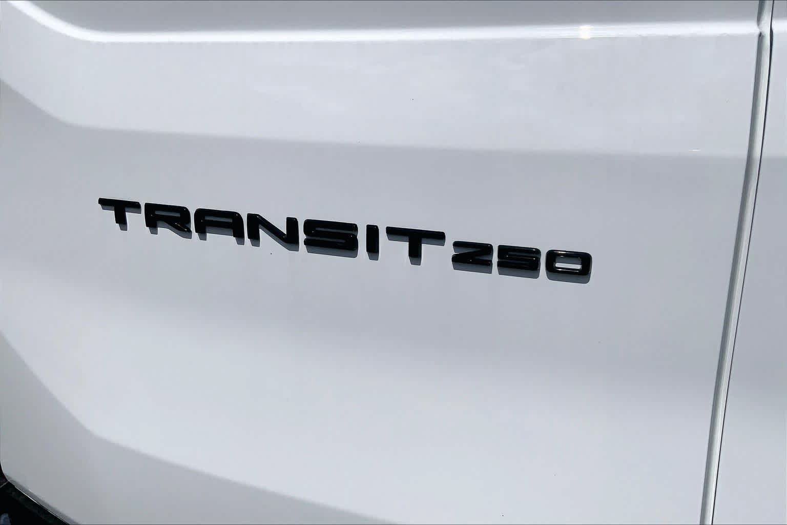 New 2026 Ford Transit 250 148 High Roof Extended w/ Load Area Protection Package RWD image 15