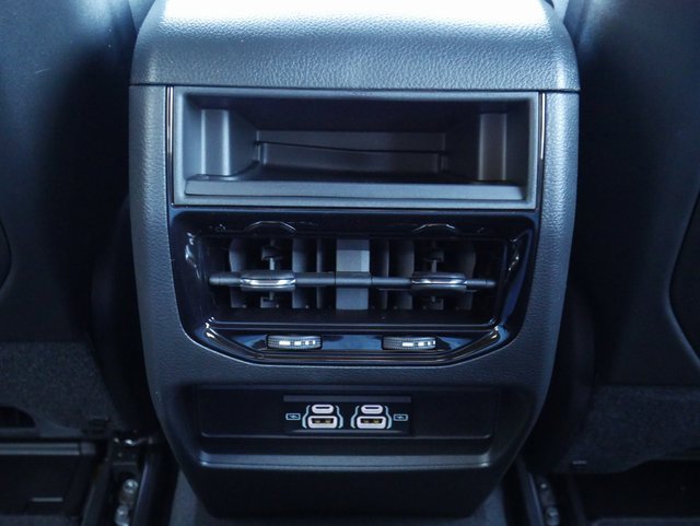 New 2025 Jeep Grand Cherokee Laredo image 23