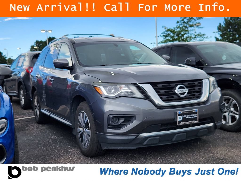 Used 2018 Nissan Pathfinder S AWD/4WD image 1