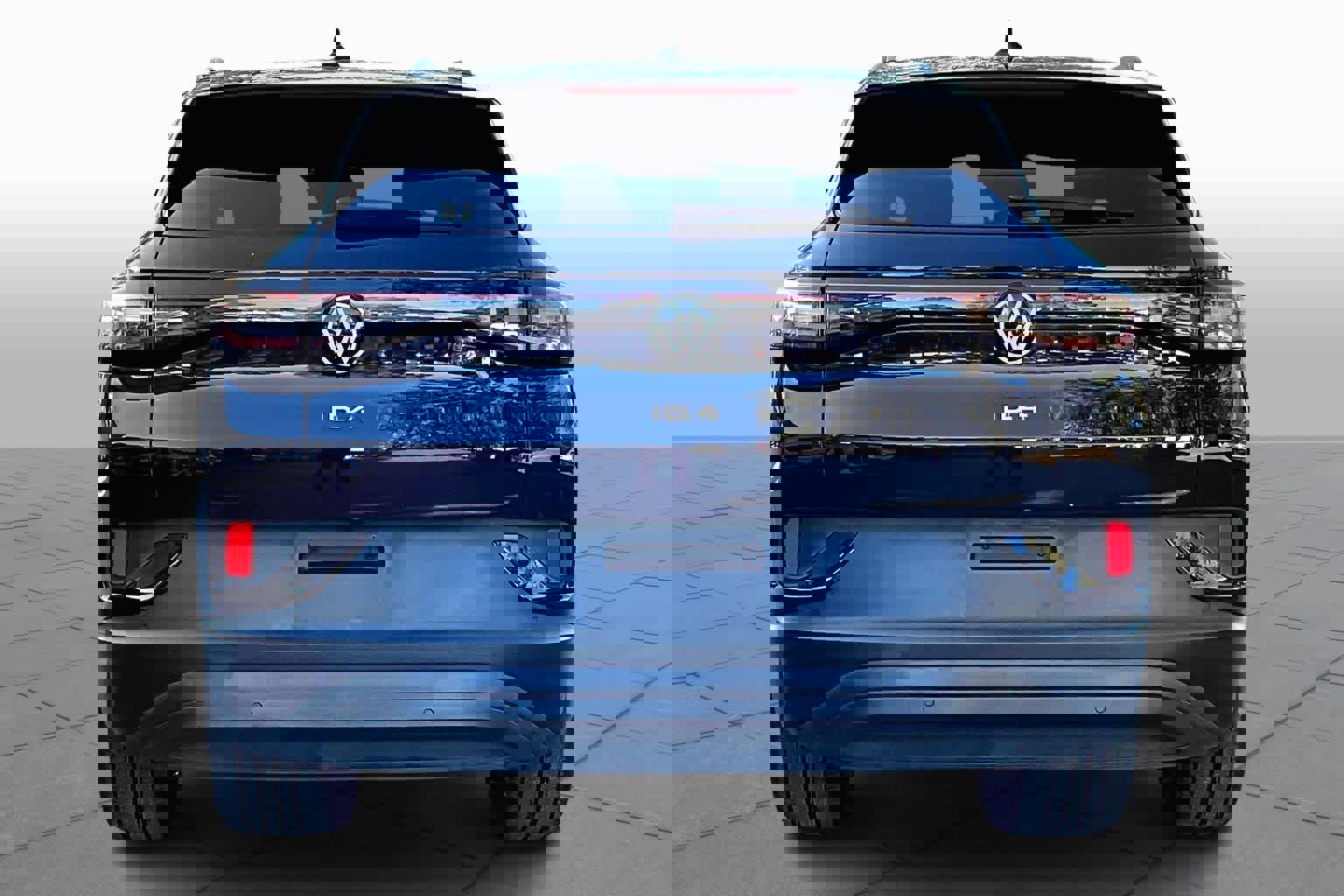 Used 2023 Volkswagen ID.4 S image 5