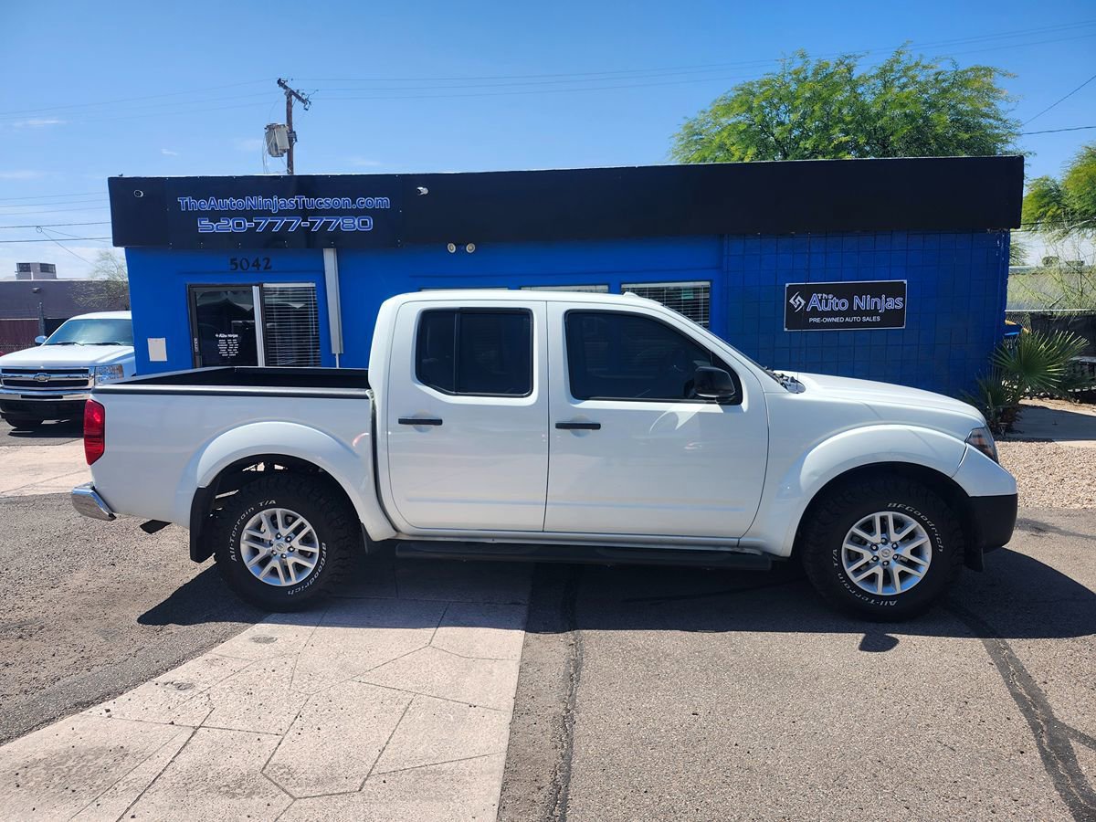 Used 2018 Nissan Frontier SV RWD image 7