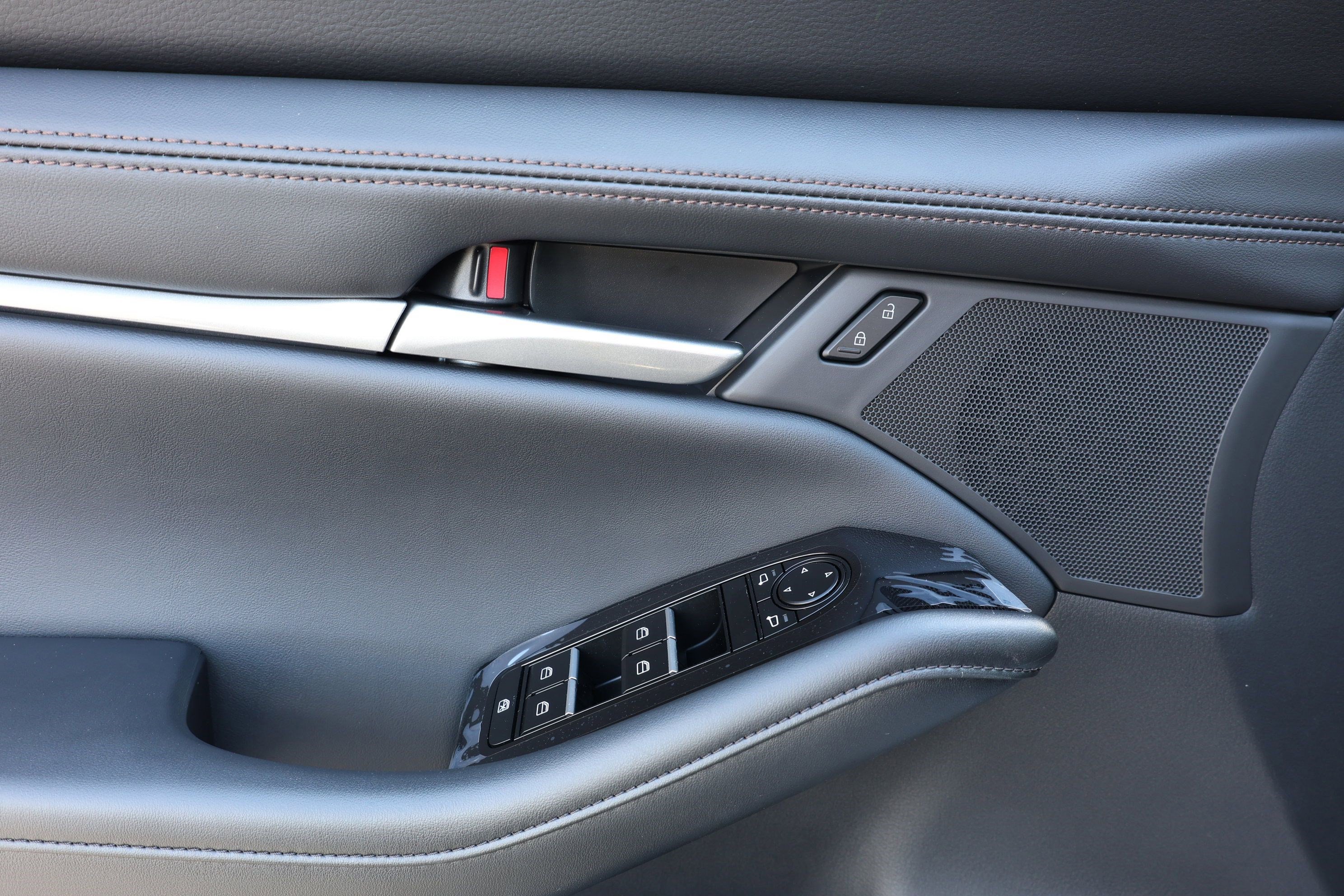 New 2026 MAZDA MAZDA3 2.5 S Preferred image 18