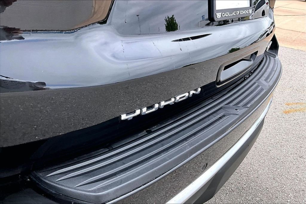 Used 2025 GMC Yukon XL Denali AWD/4WD image 31