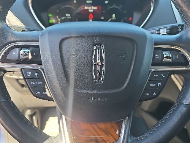 Used 2019 Lincoln Nautilus Reserve w/ Cargo Utility Package AWD/4WD image 10