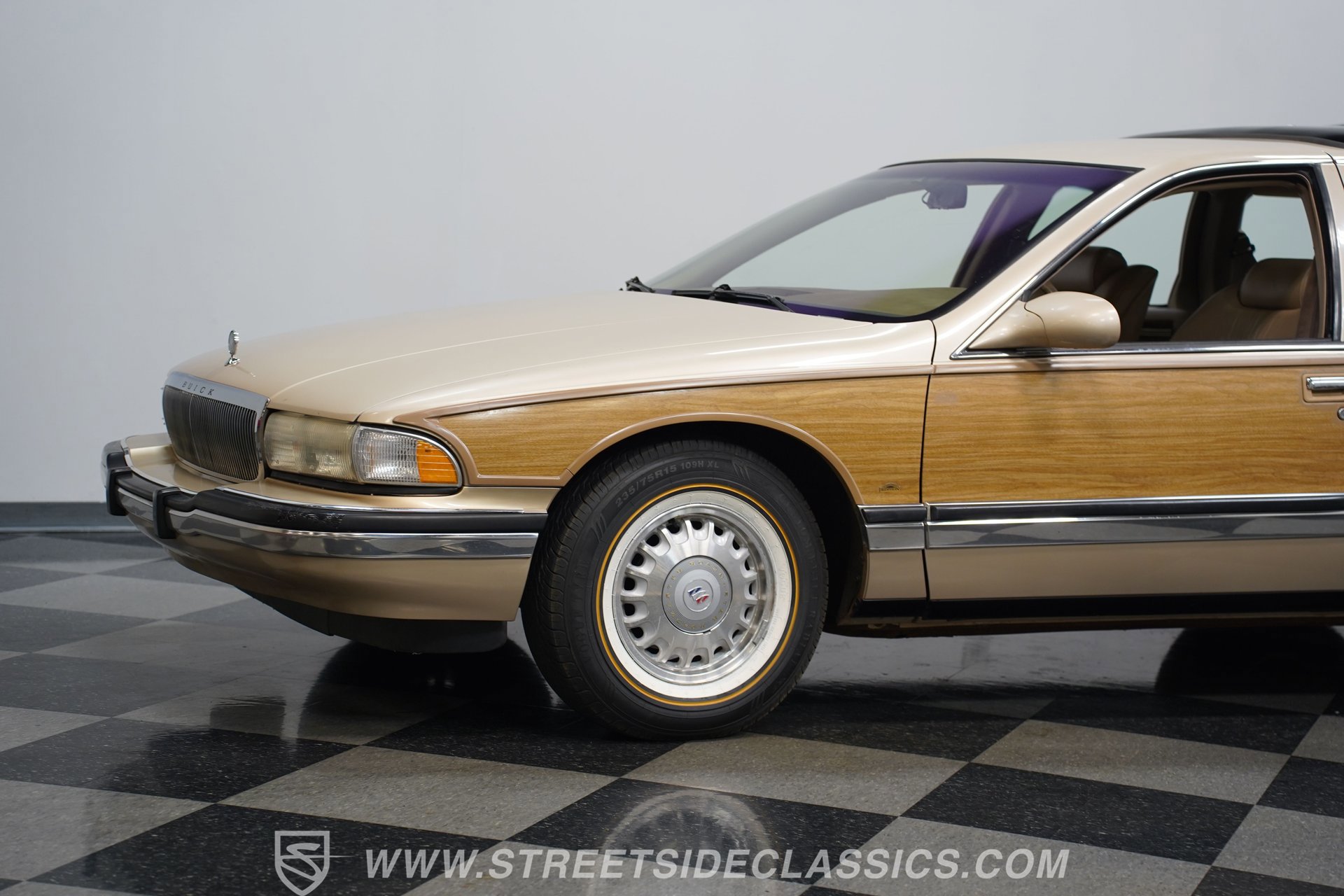 Used 1996 Buick Roadmaster Estate RWD image 19