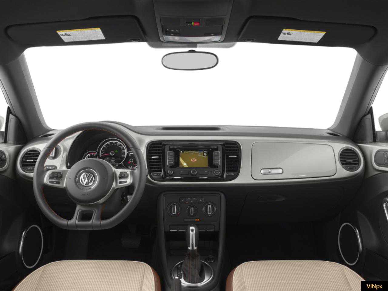 Used 2015 Volkswagen Beetle 1.8T Classic FWD image 4