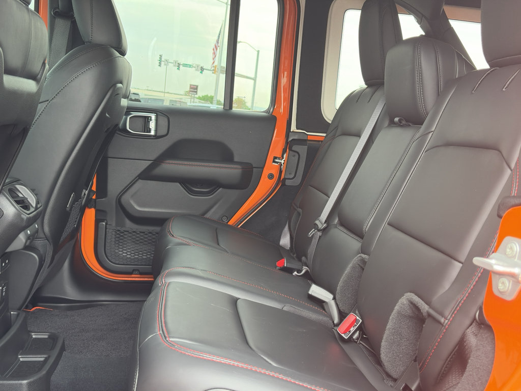Used 2025 Jeep Wrangler Unlimited Rubicon AWD/4WD image 25